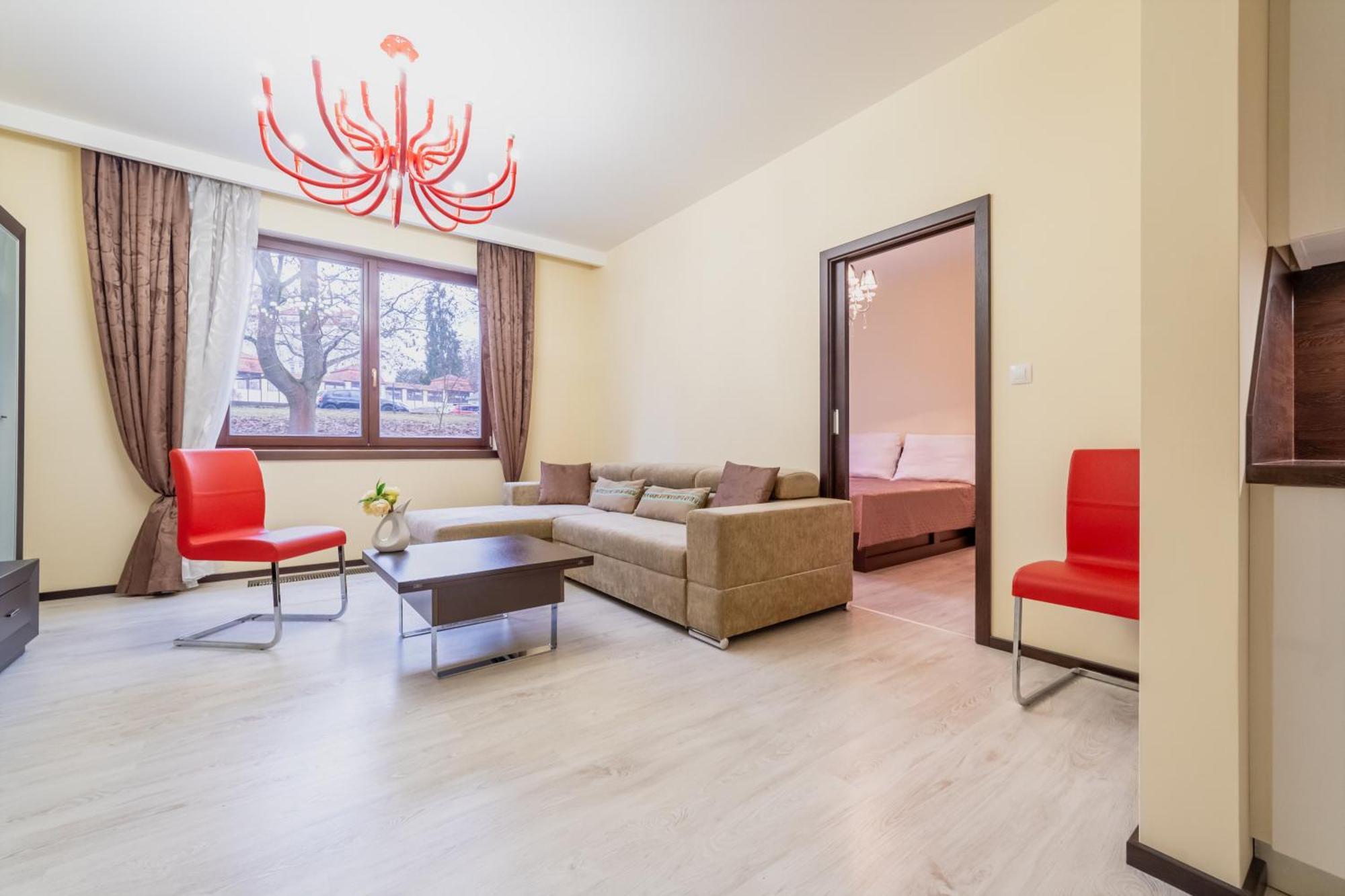 Imperial Apartment In Bohemia Residence By Rentez Karlsbad Buitenkant foto