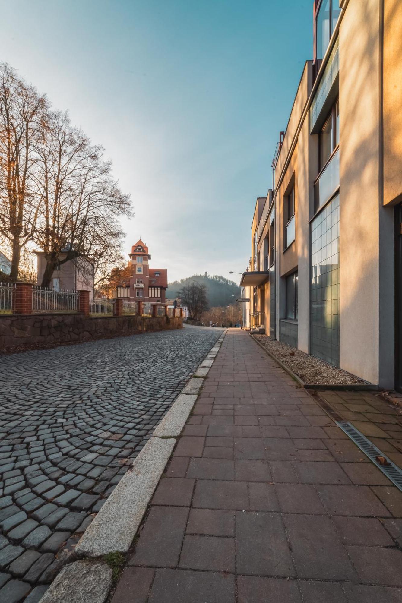 Imperial Apartment In Bohemia Residence By Rentez Karlsbad Buitenkant foto